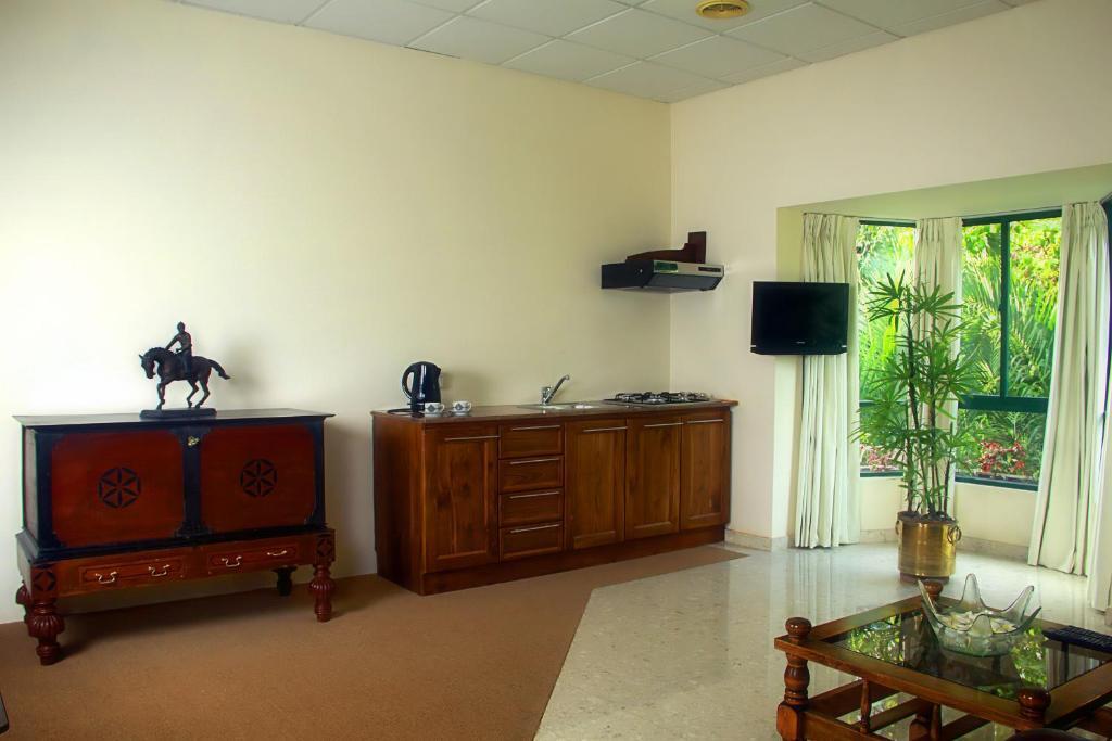 Lodge 19 Negombo Esterno foto